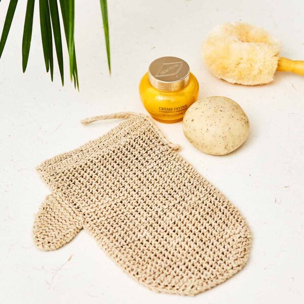 Eco Max Hemp Exfoliating Mitt - Image 2